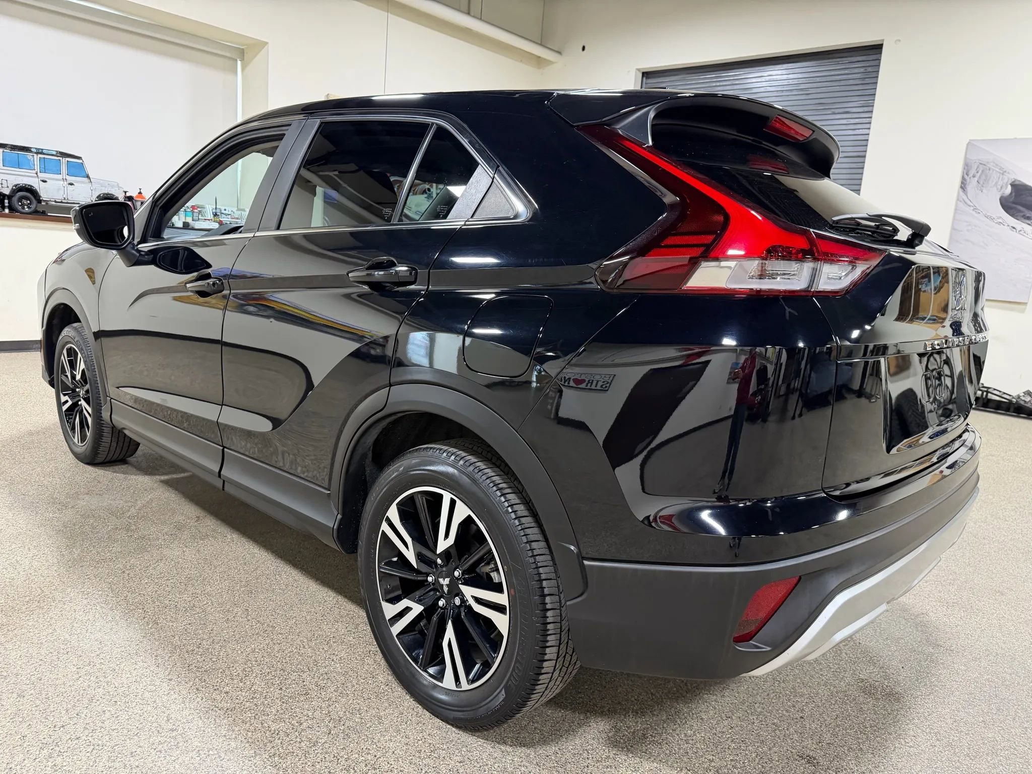 Used 2023 Mitsubishi Eclipse Cross SE image 21