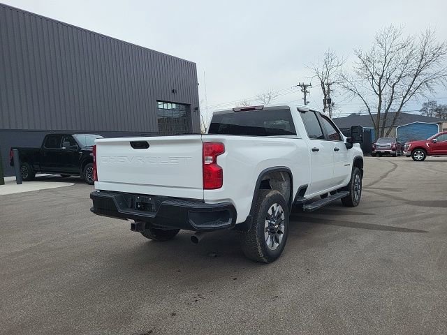 Used 2022 Chevrolet Silverado 2500 Custom w/ Custom Value Package image 3