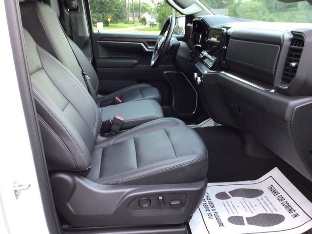 Used 2024 GMC Sierra 1500 SLT image 27