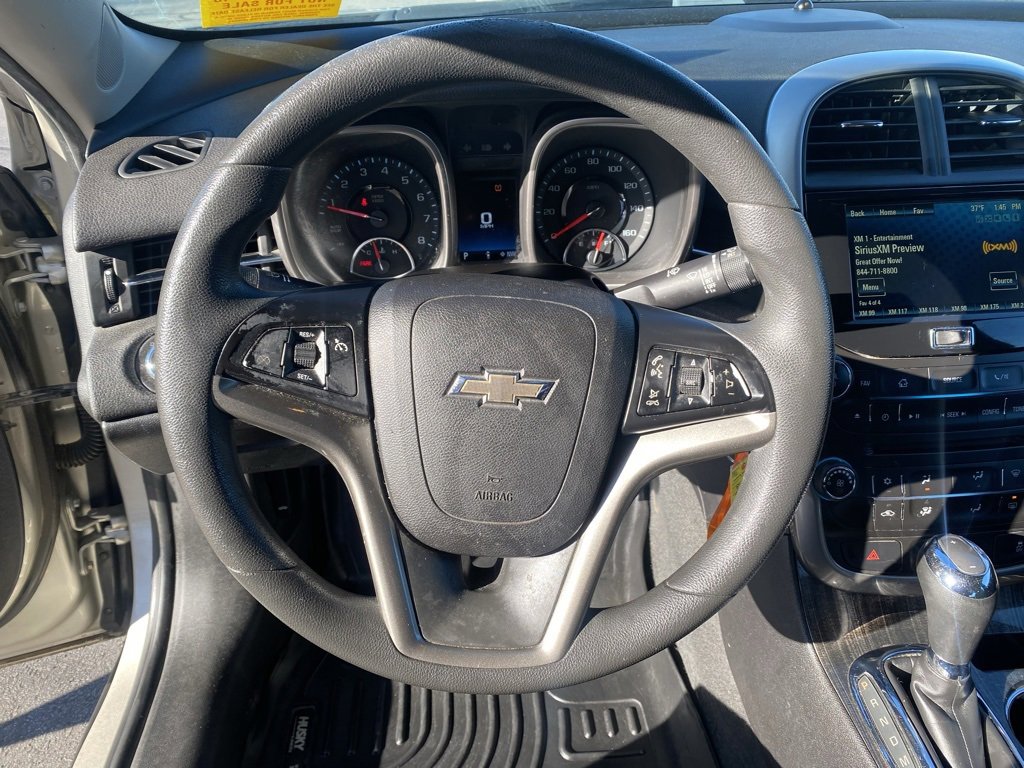 Used 2016 Chevrolet Malibu LT w/ Power Convenience Package image 16