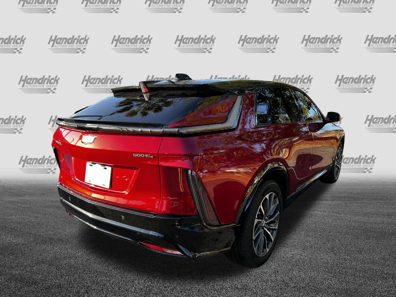 Used 2025 Cadillac Lyriq Sport AWD/4WD image 9