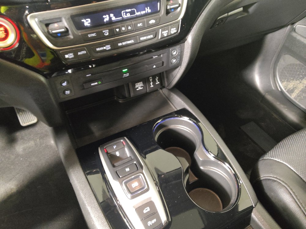 Used 2018 Honda Pilot Elite image 26