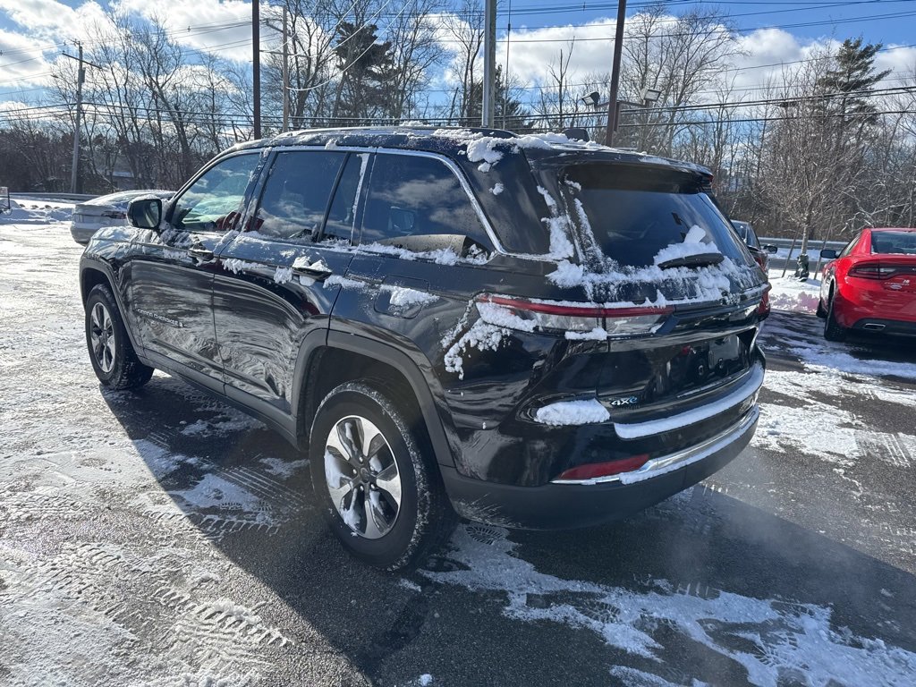 Used 2022 Jeep Grand Cherokee Limited 4xe image 5