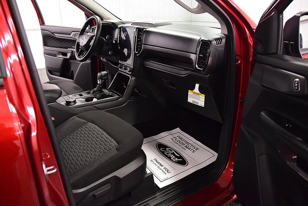New 2025 Ford Ranger XLT w/ FX4 Off-Road Package image 31