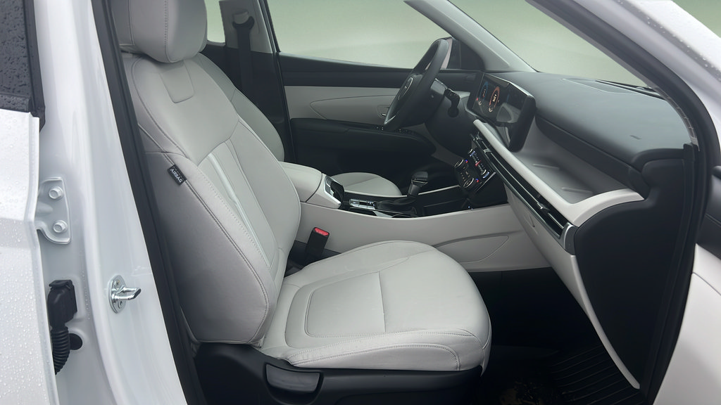 Used 2026 Hyundai Tucson SEL AWD/4WD image 15