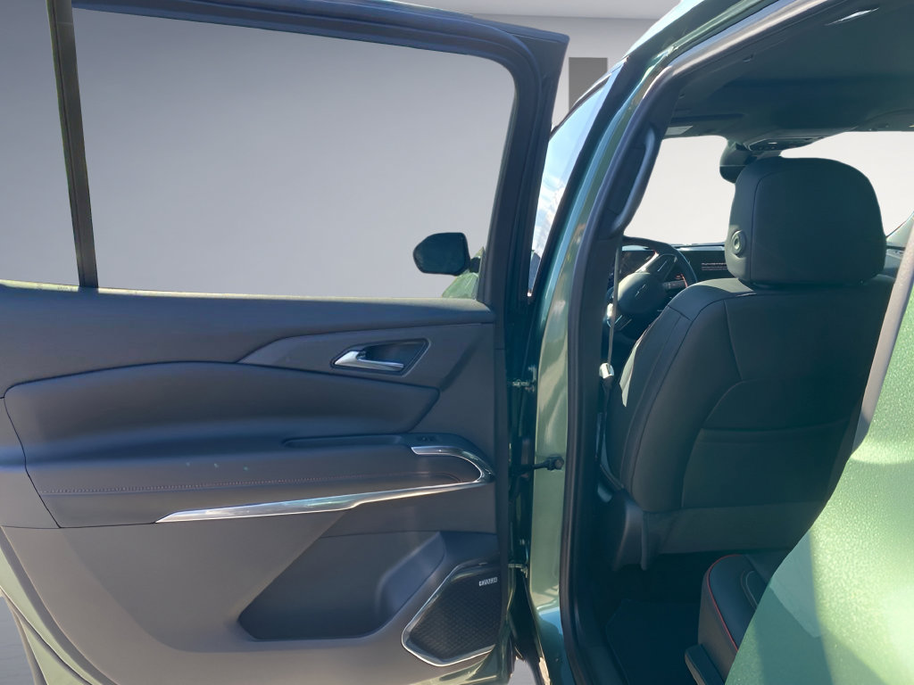 New 2027 Chevrolet Traverse RS AWD/4WD image 10