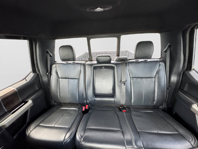 Used 2022 Ford F250 Lariat w/ Black Appearance Package AWD/4WD image 21