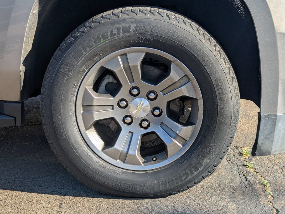 Used 2019 Chevrolet Tahoe LS w/ Max Trailering Package AWD/4WD image 6