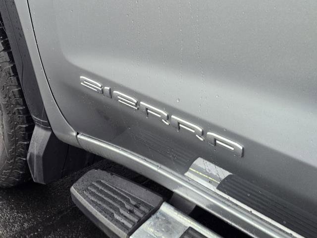 Used 2024 GMC Sierra 1500 SLT w/ SLT Convenience Package image 7
