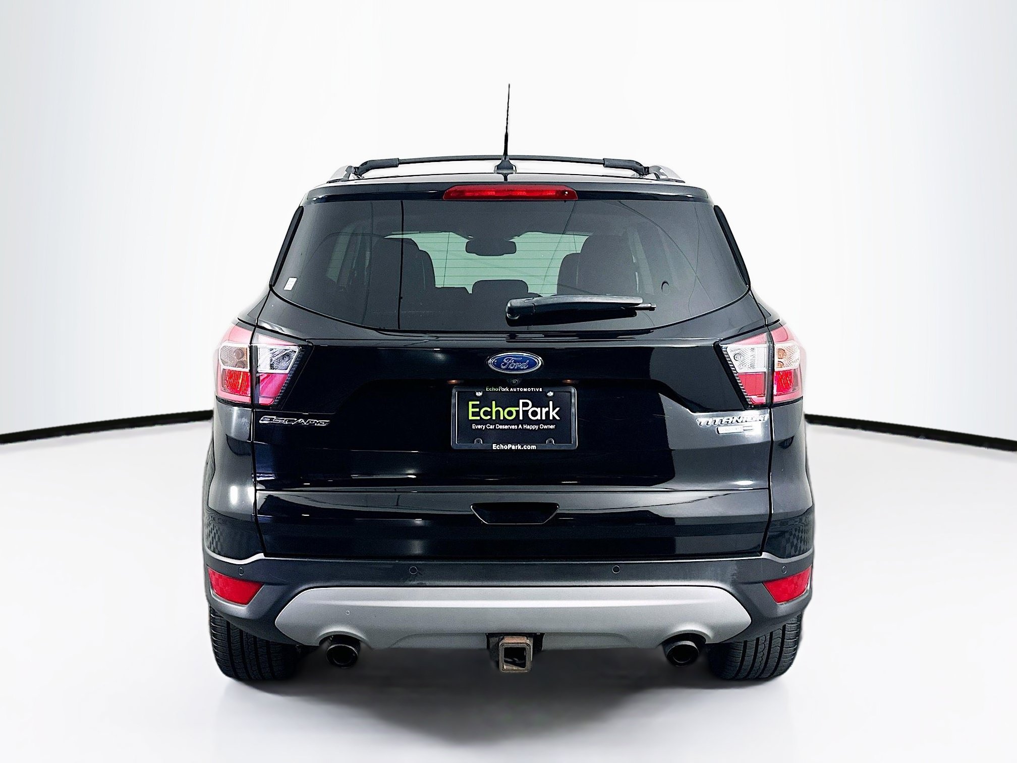 Used 2018 Ford Escape Titanium w/ Ford Safe & Smart Package AWD/4WD image 7