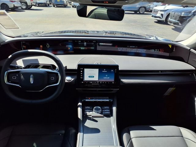 New 2026 Lincoln Nautilus Premier image 10