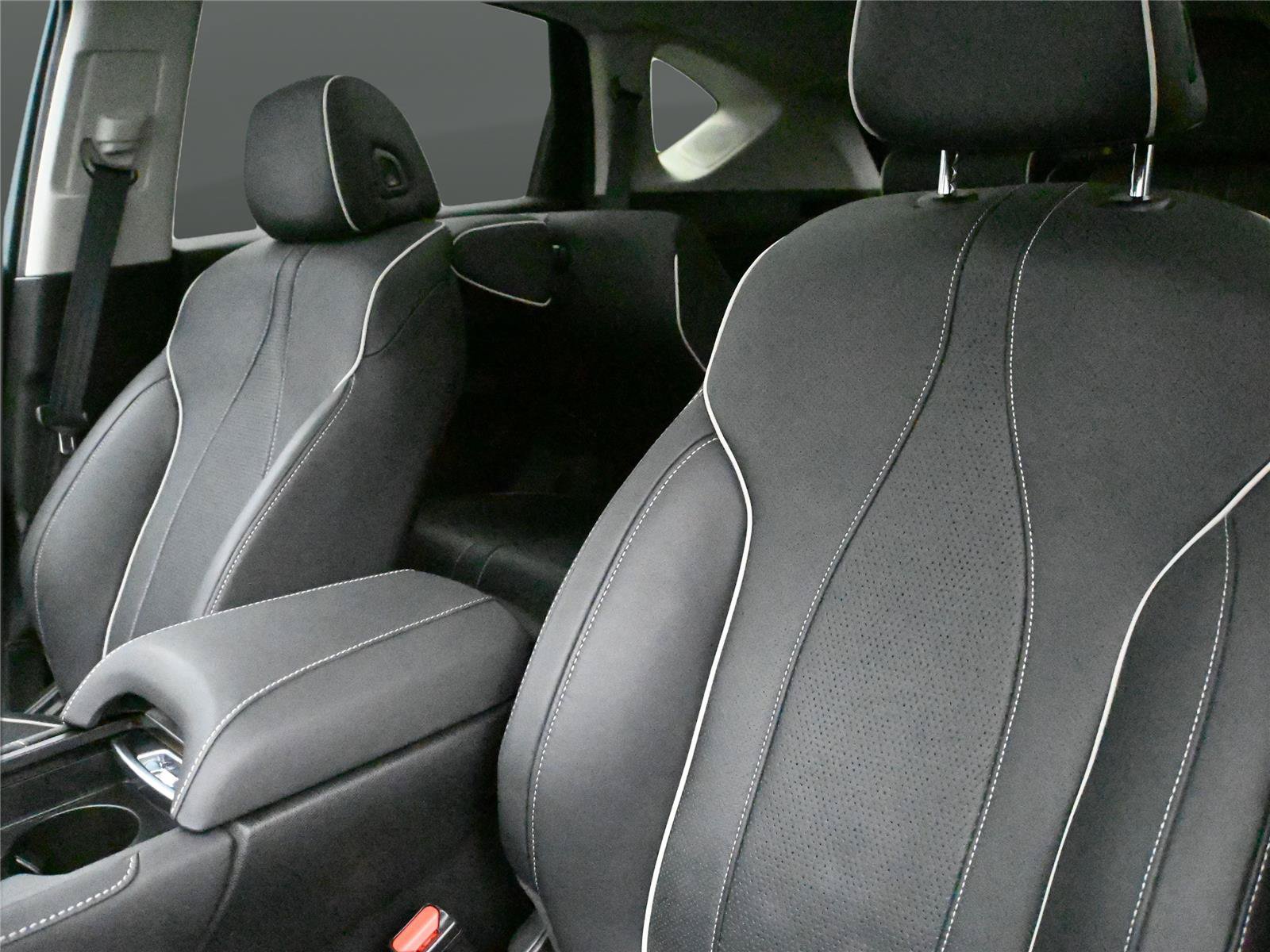 Used 2024 Acura RDX SH-AWD w/ Advance Package image 24