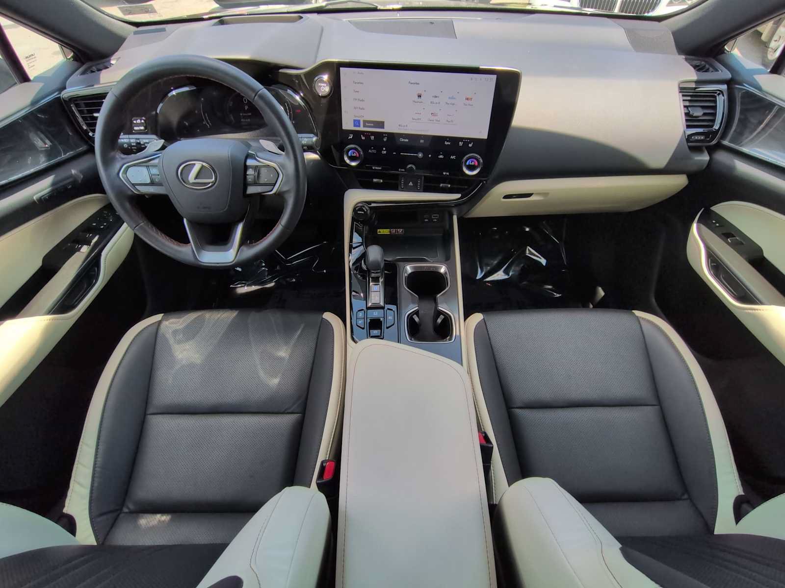 Used 2024 Lexus NX 350h AWD image 16