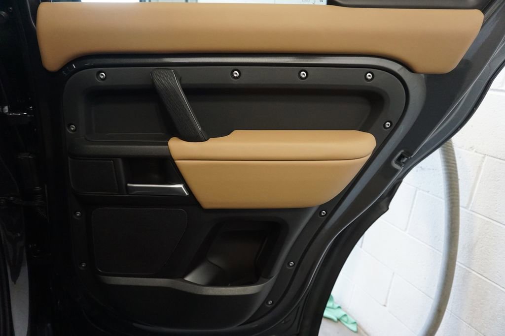 New 2025 Land Rover Defender 130 V8 image 25