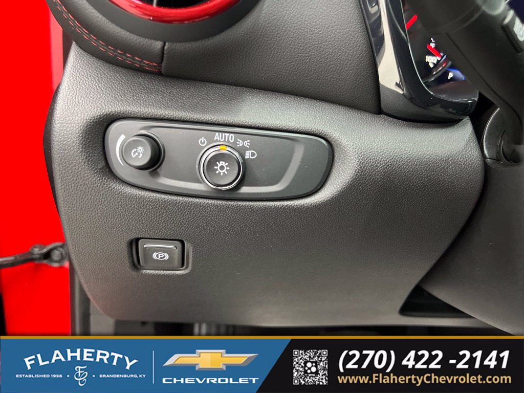 Used 2024 Chevrolet Blazer RS FWD image 25