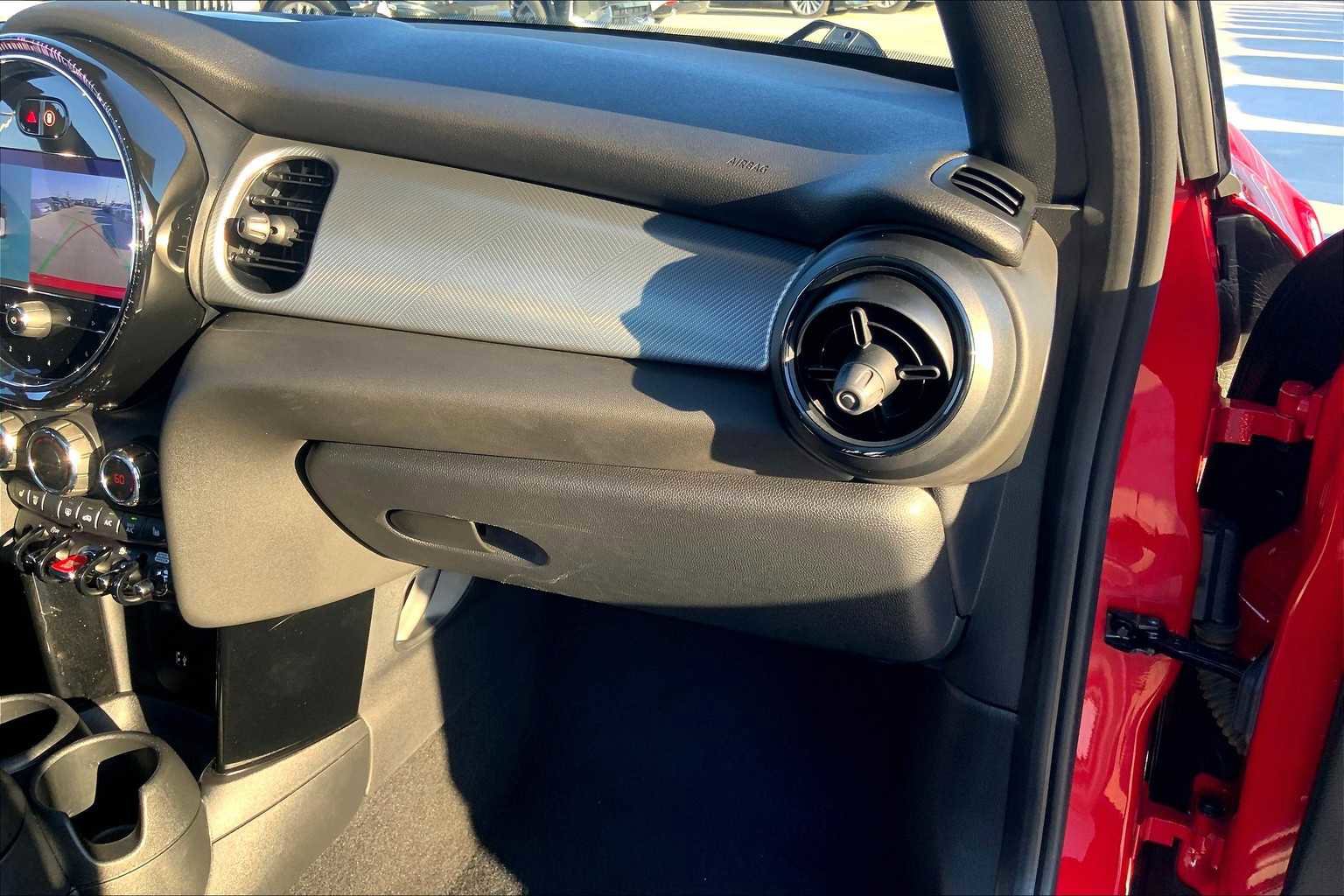 Used 2023 MINI Cooper S image 15