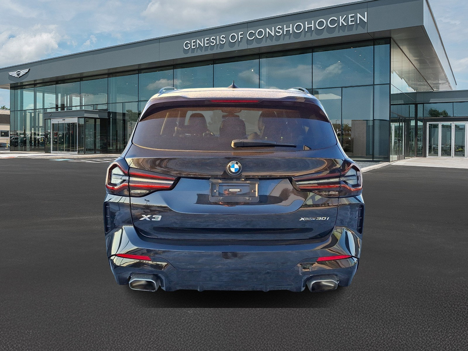 Used 2022 BMW X3 xDrive30i w/ M Sport Package 2 image 5