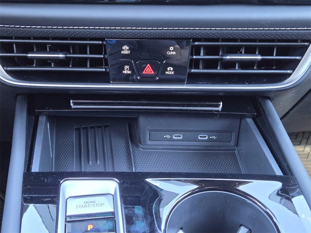 New 2025 Volkswagen Atlas Cross Sport SE image 16