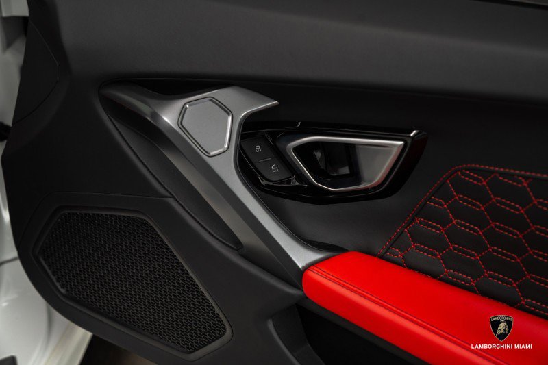 Used 2019 Lamborghini Huracan LP 580-2 image 35