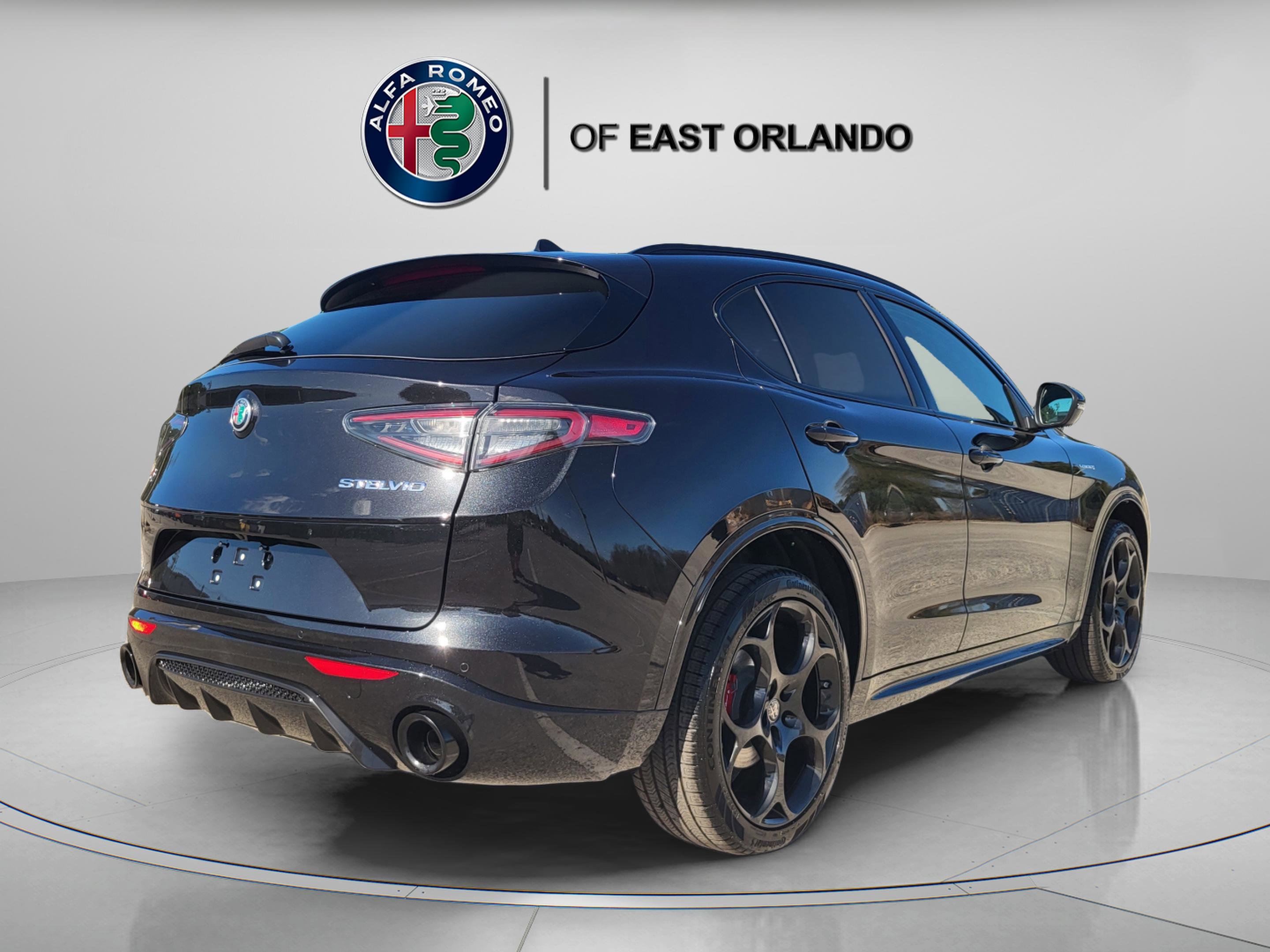 New 2026 Alfa Romeo Stelvio Sprint AWD/4WD image 6