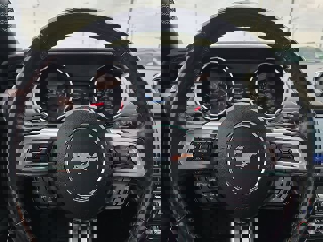 Used 2020 Ford Mustang Premium image 17