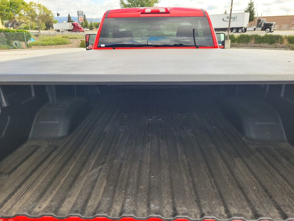 Used 2025 Chevrolet Silverado 3500 LT AWD/4WD image 10