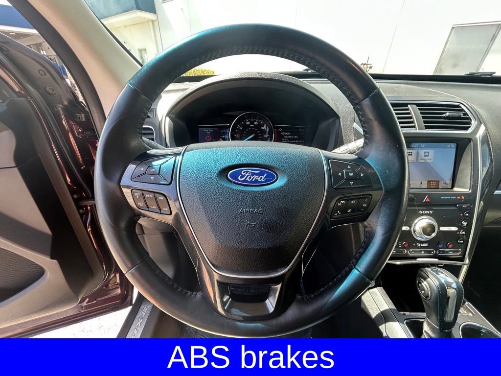 Used 2019 Ford Explorer Limited w/ Limited Luxury Package image 17