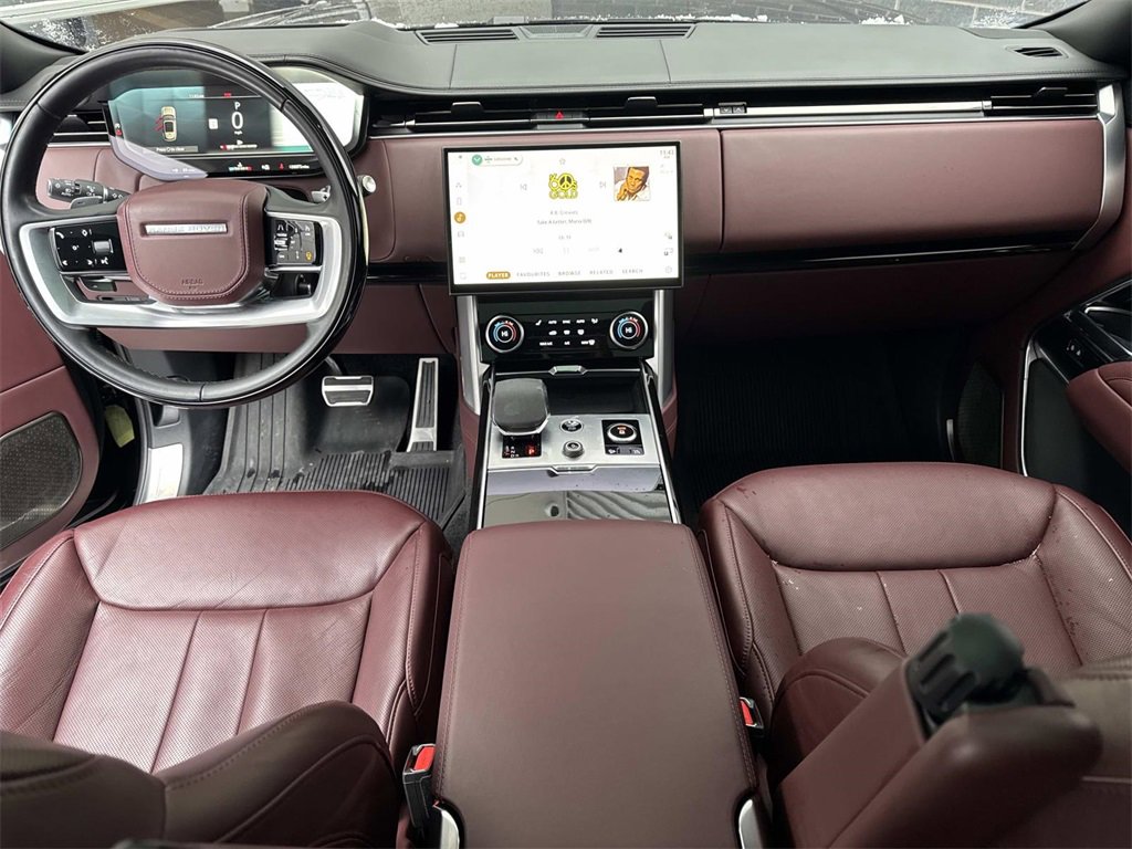 Used 2023 Land Rover Range Rover Autobiography image 17