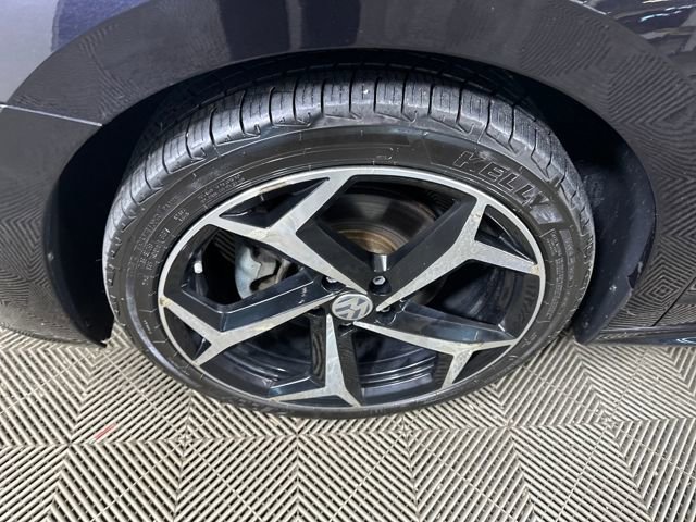 Used 2021 Volkswagen Passat 2.0T R-Line FWD image 10