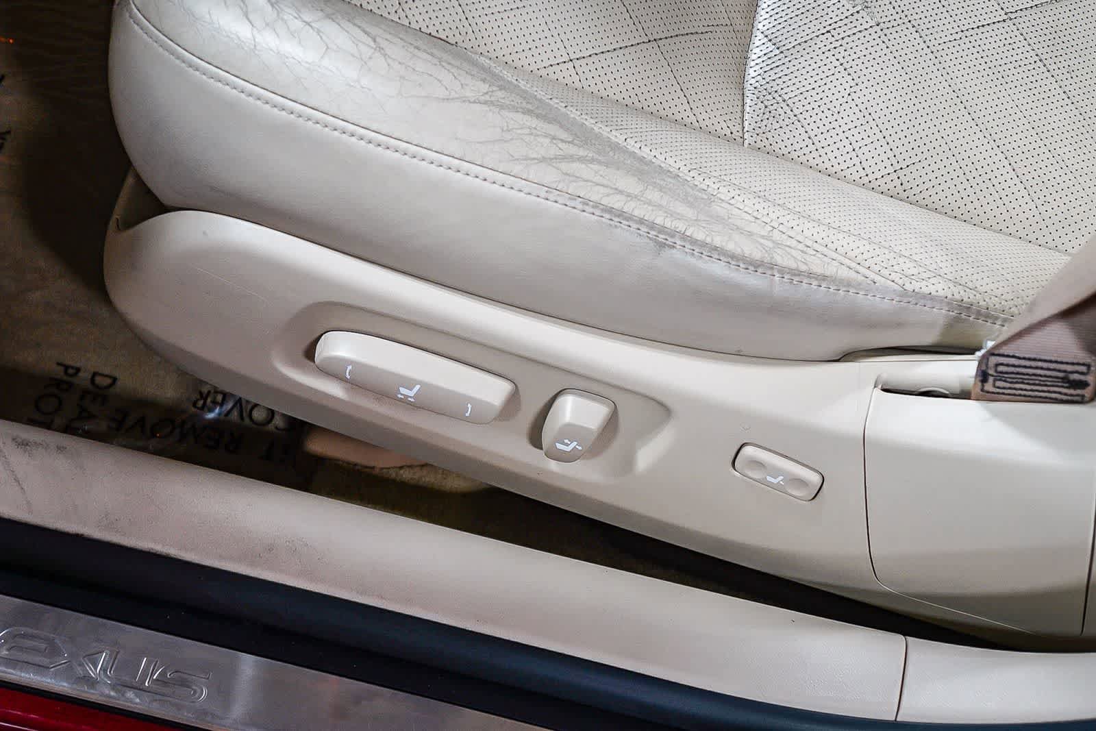Used 2010 Lexus ES 350 image 24