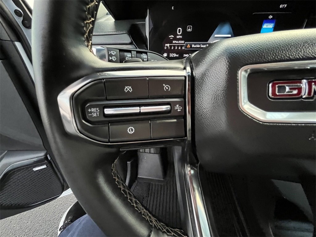 Used 2025 GMC Acadia AT4 image 17