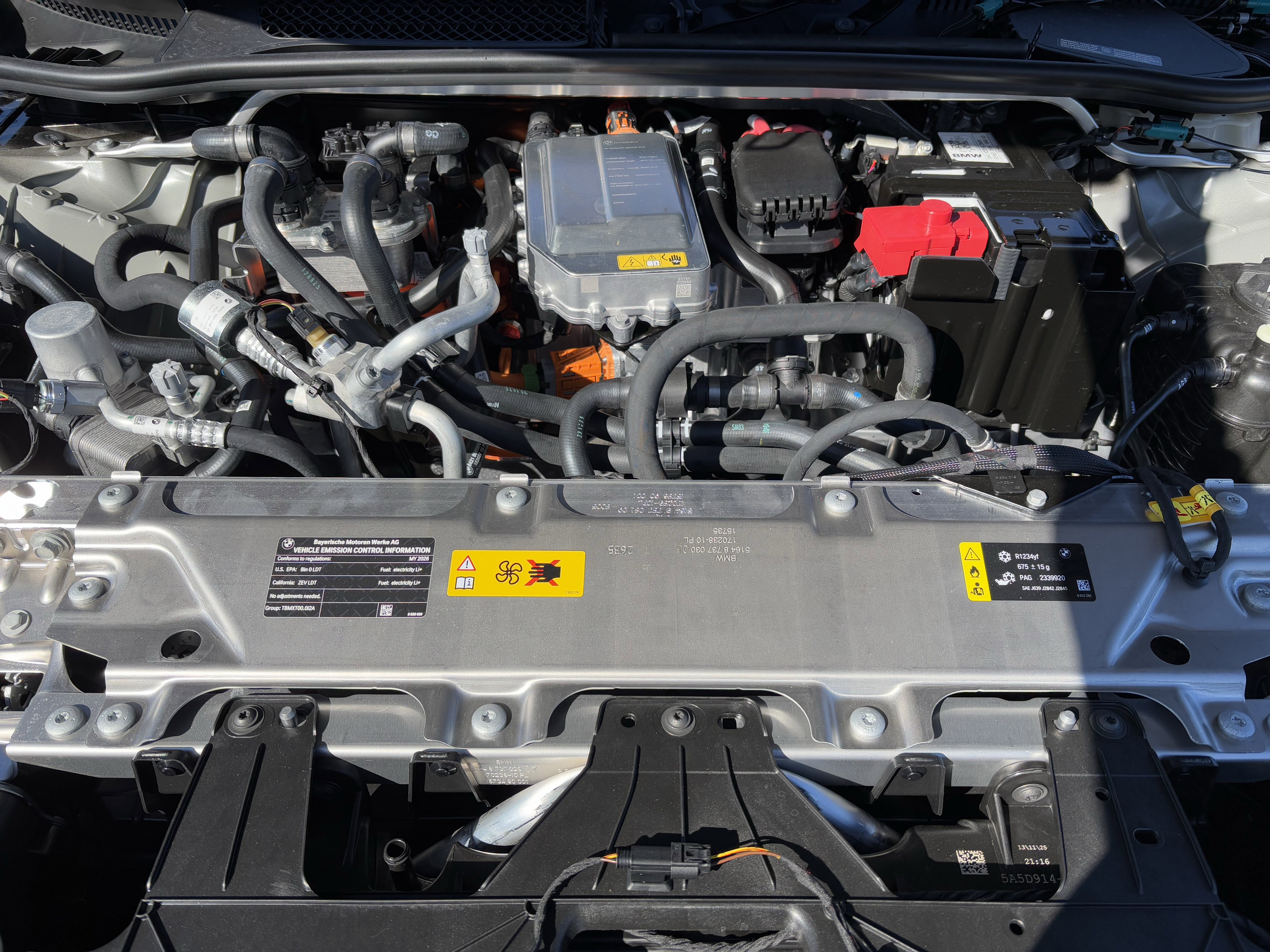 Used 2026 BMW iX xDrive45 image 36