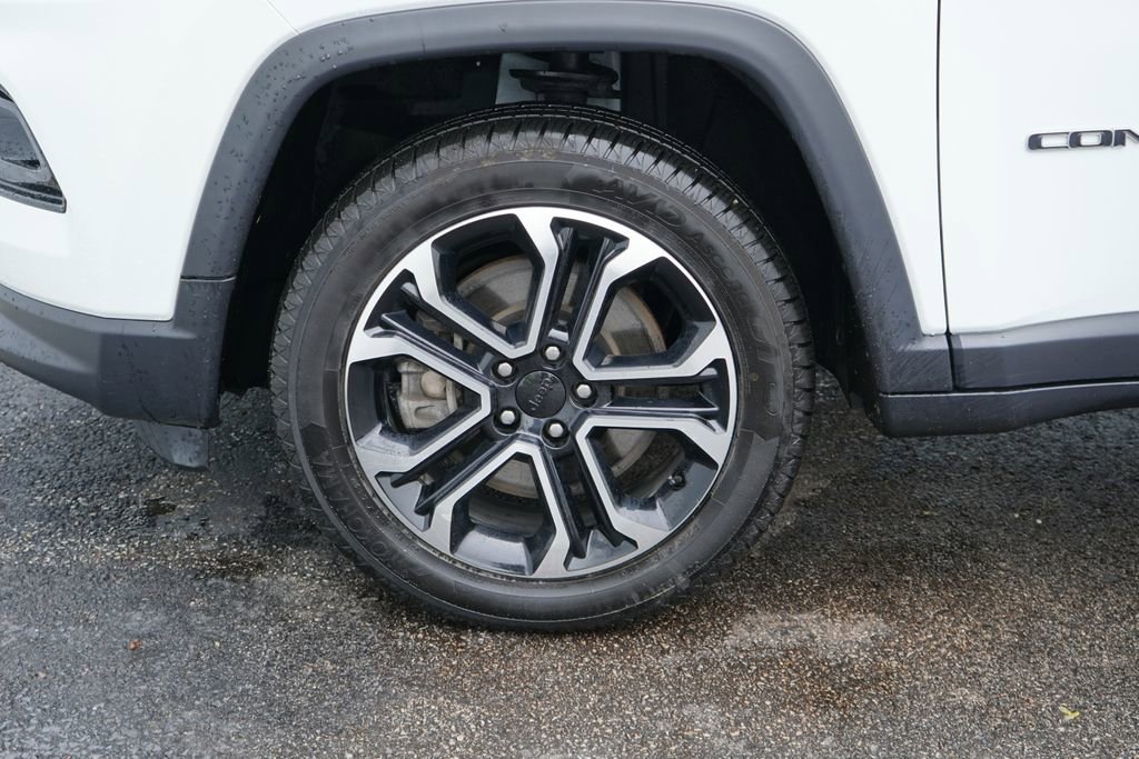 Used 2023 Jeep Compass Limited AWD/4WD image 6