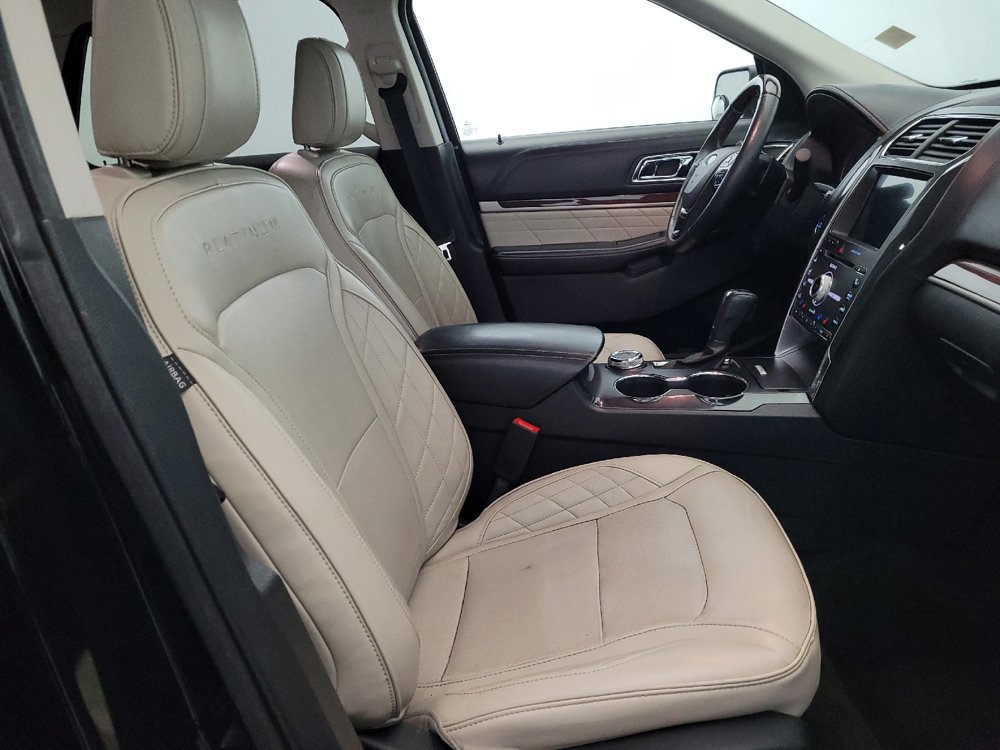 Used 2018 Ford Explorer Platinum AWD/4WD image 21