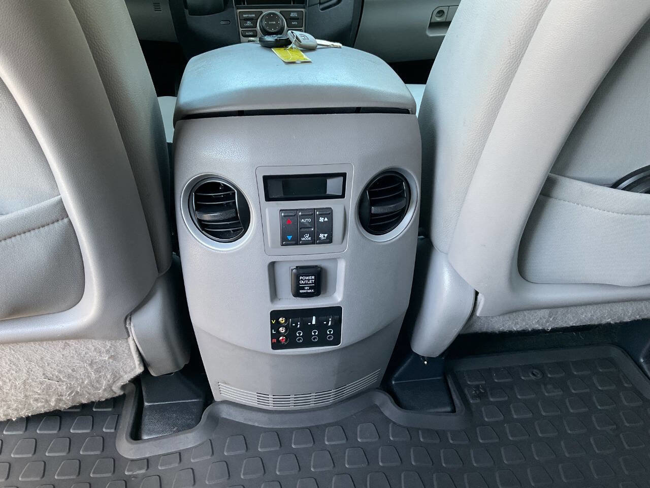 Used 2013 Honda Pilot Touring image 34