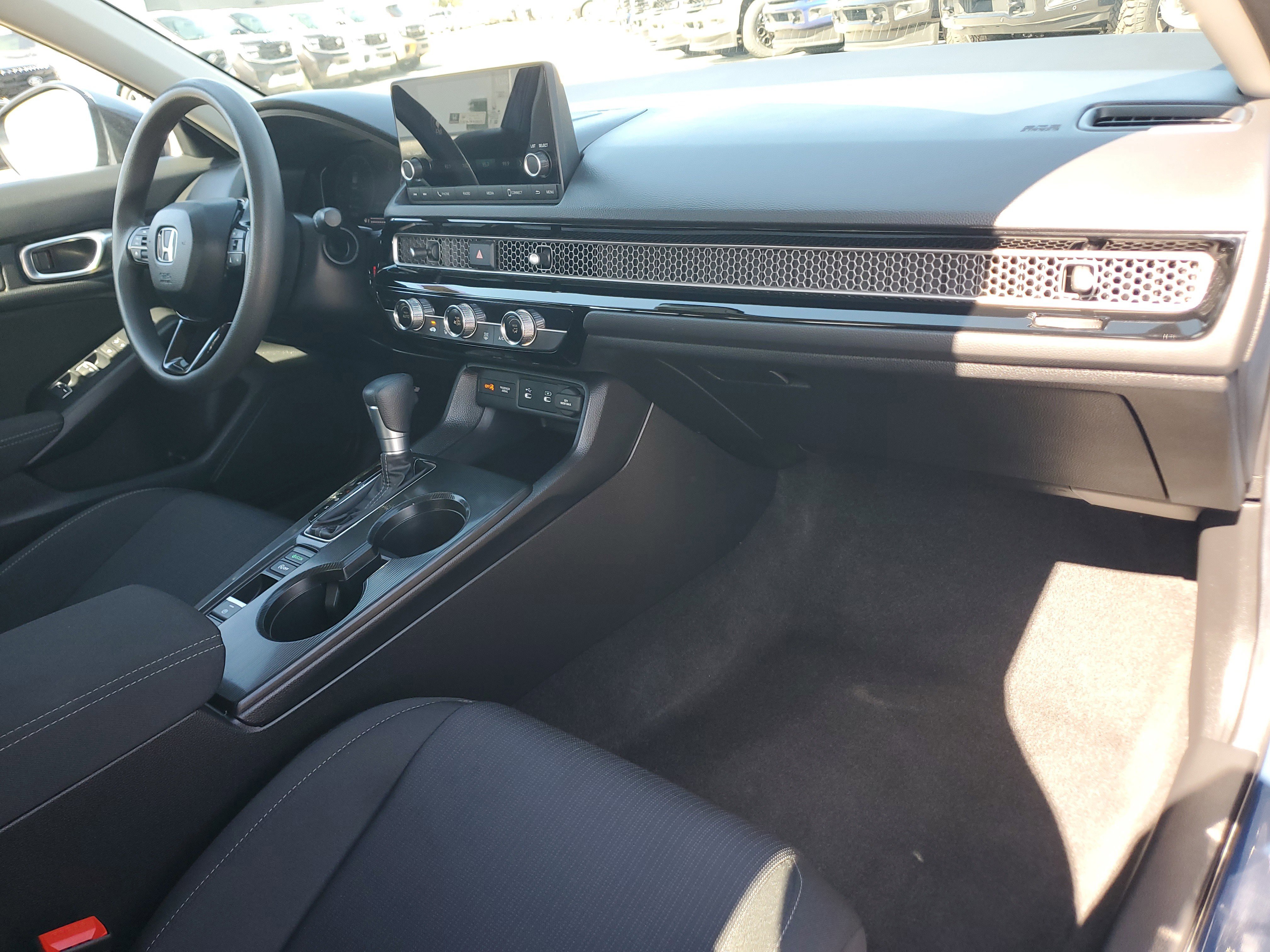 Used 2025 Honda Civic LX image 13