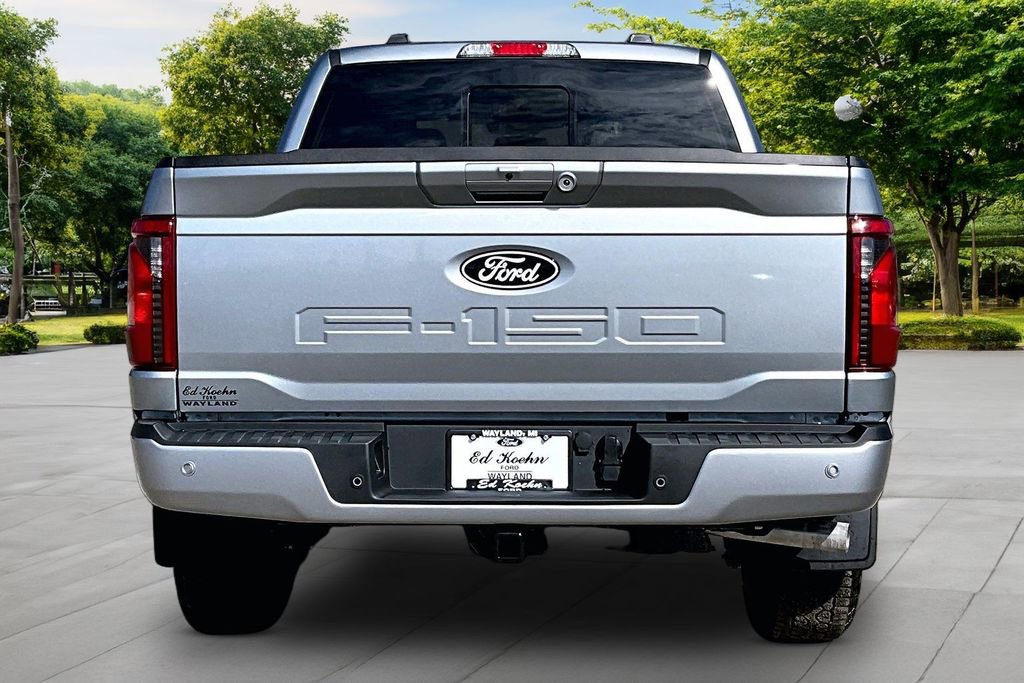 New 2026 Ford F150 XLT w/ Equipment Group 302A MID image 4