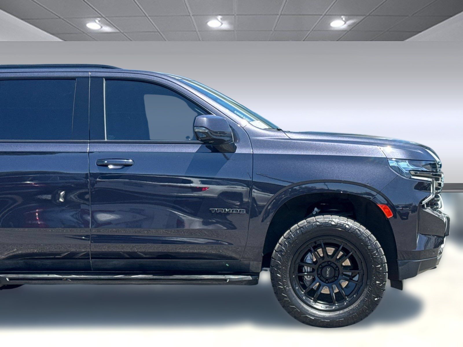 Used 2022 Chevrolet Tahoe RST w/ Luxury Package AWD/4WD image 36