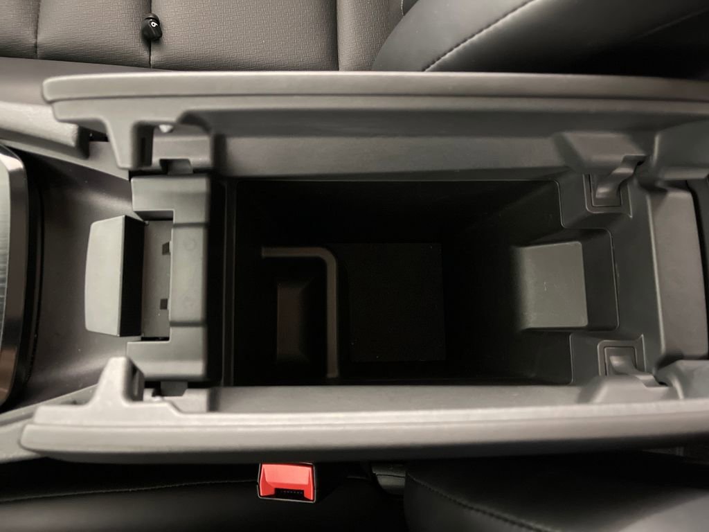 Used 2021 Nissan Rogue SV w/ Premium Package FWD image 25