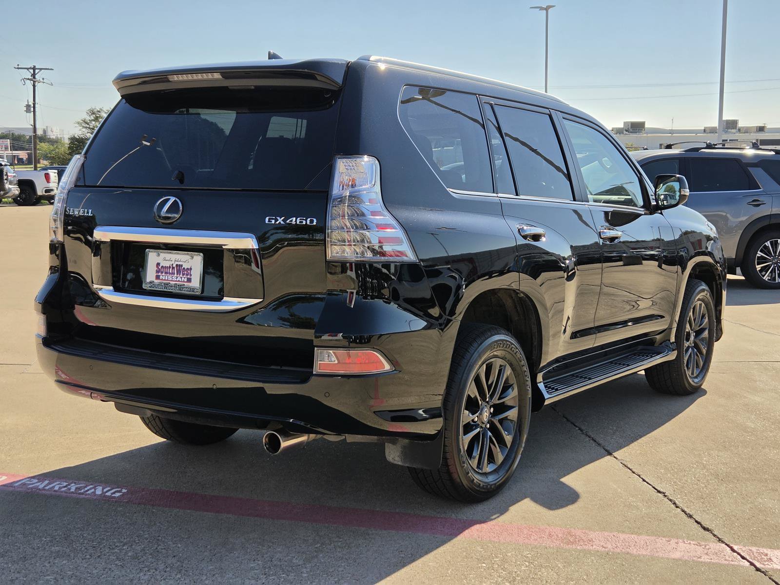 Used 2022 Lexus GX 460 Premium AWD/4WD image 6