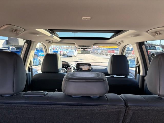 Used 2022 Nissan Rogue Platinum w/ Head-Up Display Package image 30