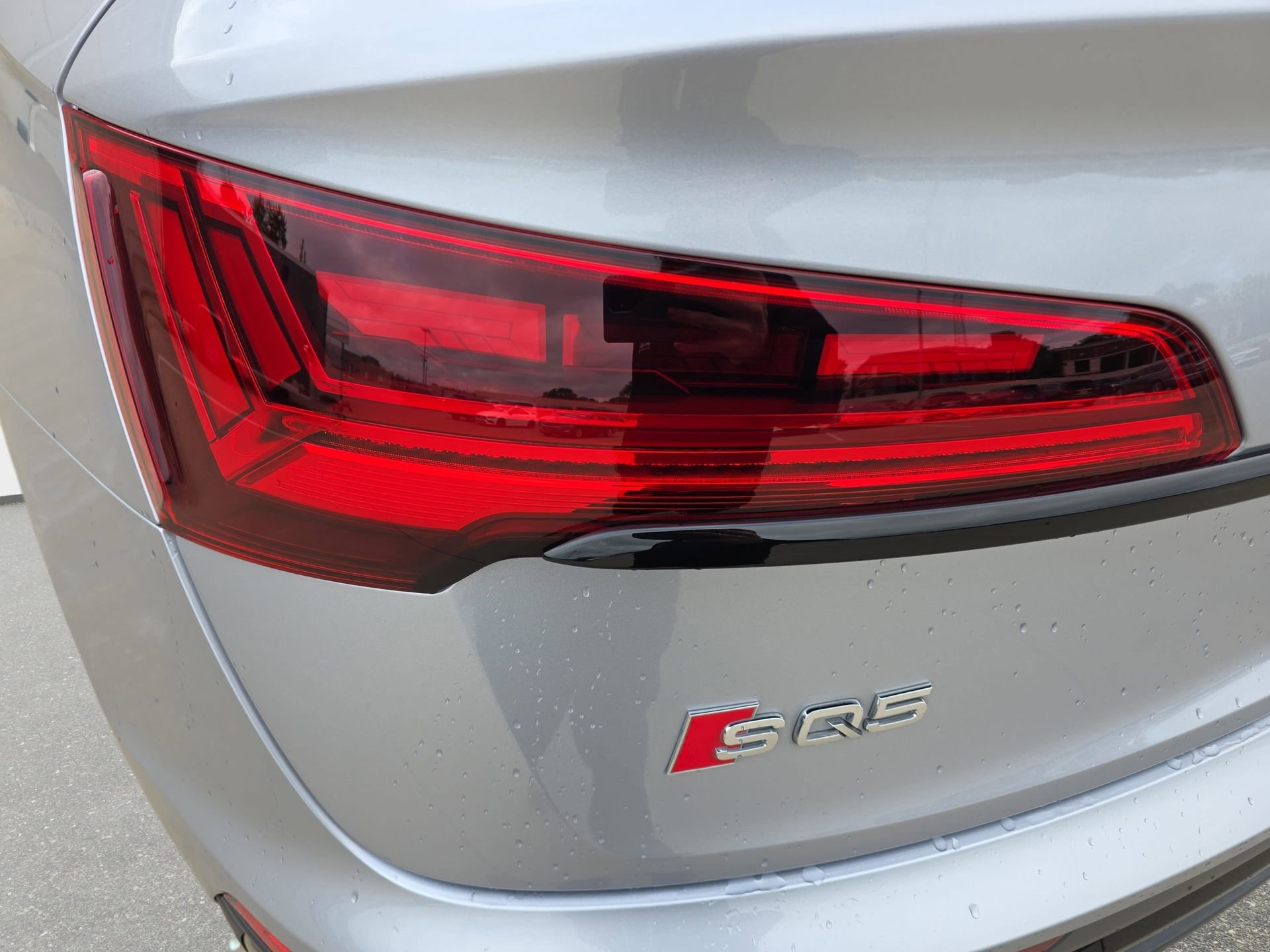 Used 2023 Audi SQ5 Prestige AWD/4WD image 33