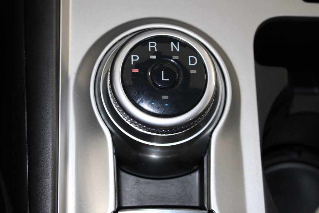 Used 2023 Ford Explorer XLT image 44