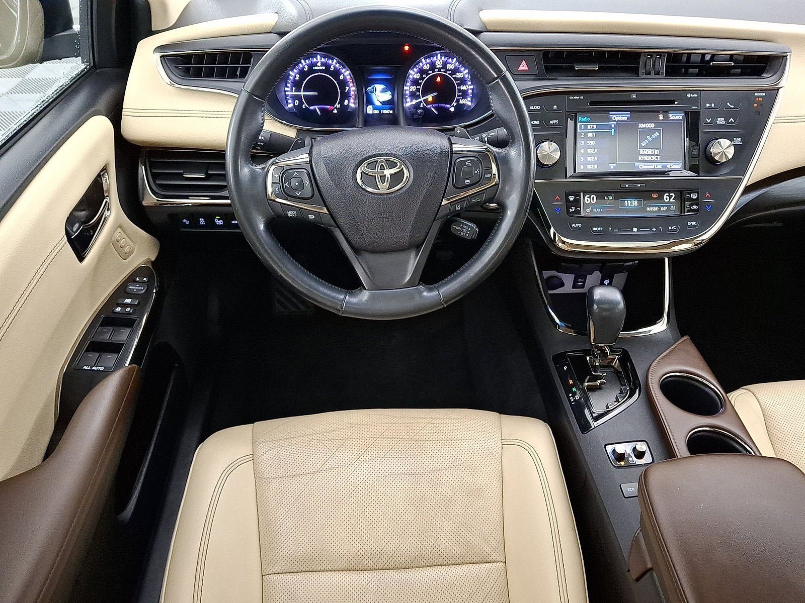 Used 2016 Toyota Avalon Limited w/ Protection Package FWD image 13