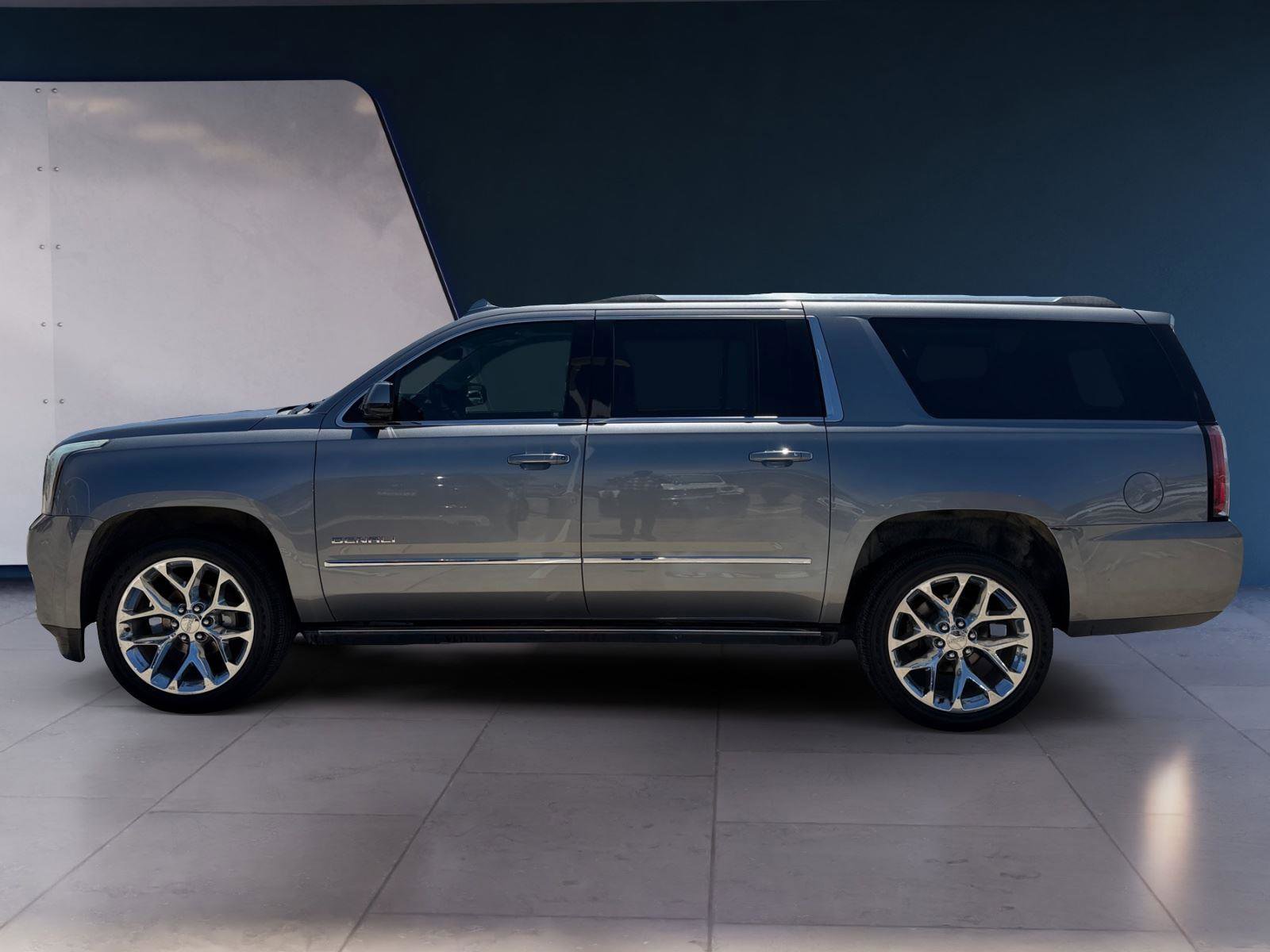Used 2019 GMC Yukon XL Denali w/ Denali Ultimate Package image 2