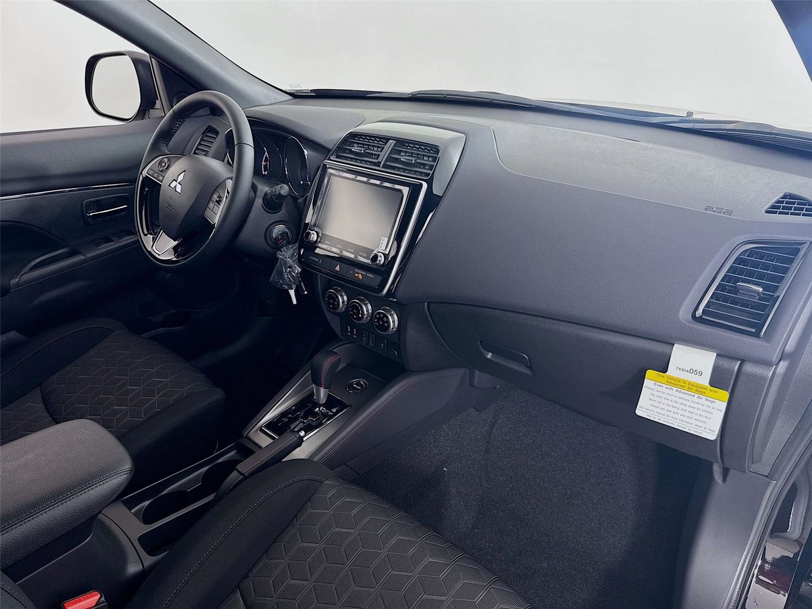 Used 2025 Mitsubishi Outlander Sport AWD image 26