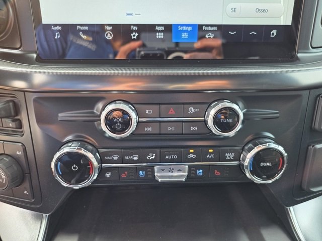 New 2025 Ford F150 Platinum image 24