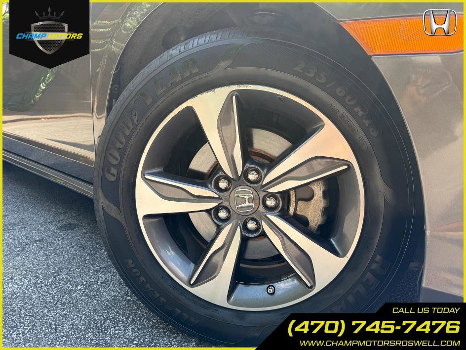 Used 2018 Honda Odyssey Touring image 7