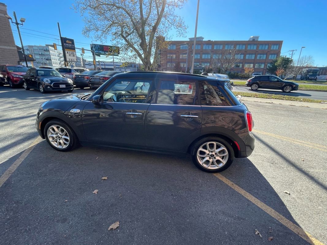 Used 2015 MINI Cooper S image 8