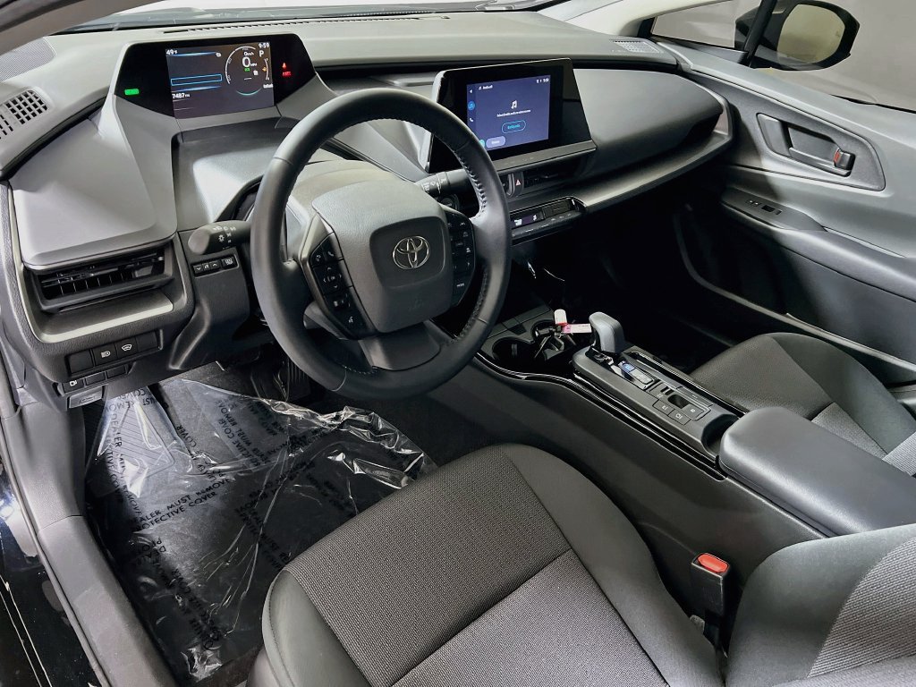 Certified 2026 Toyota Prius LE AWD/4WD image 9